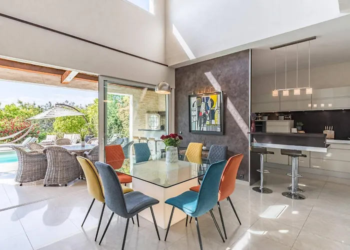 Dom wakacyjny Diane By Terrys Homes