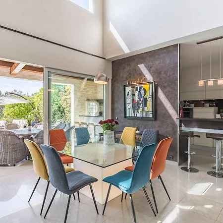 Villa Diane By Terrys Homes
